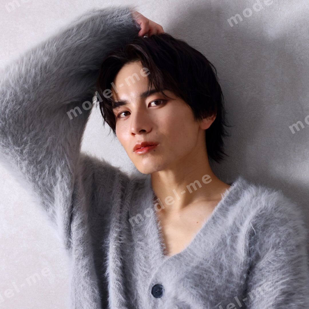 青山拓磨